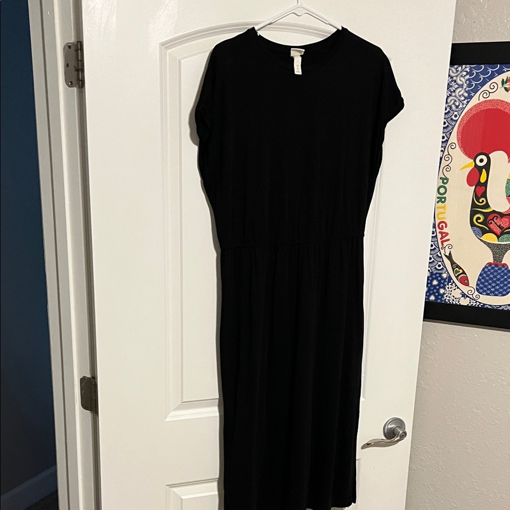 H&M Black T-shirt Dress